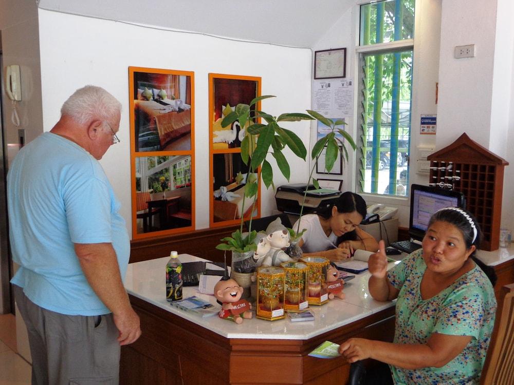 Sukcheewa Residence Phuket Patong Eksteriør billede