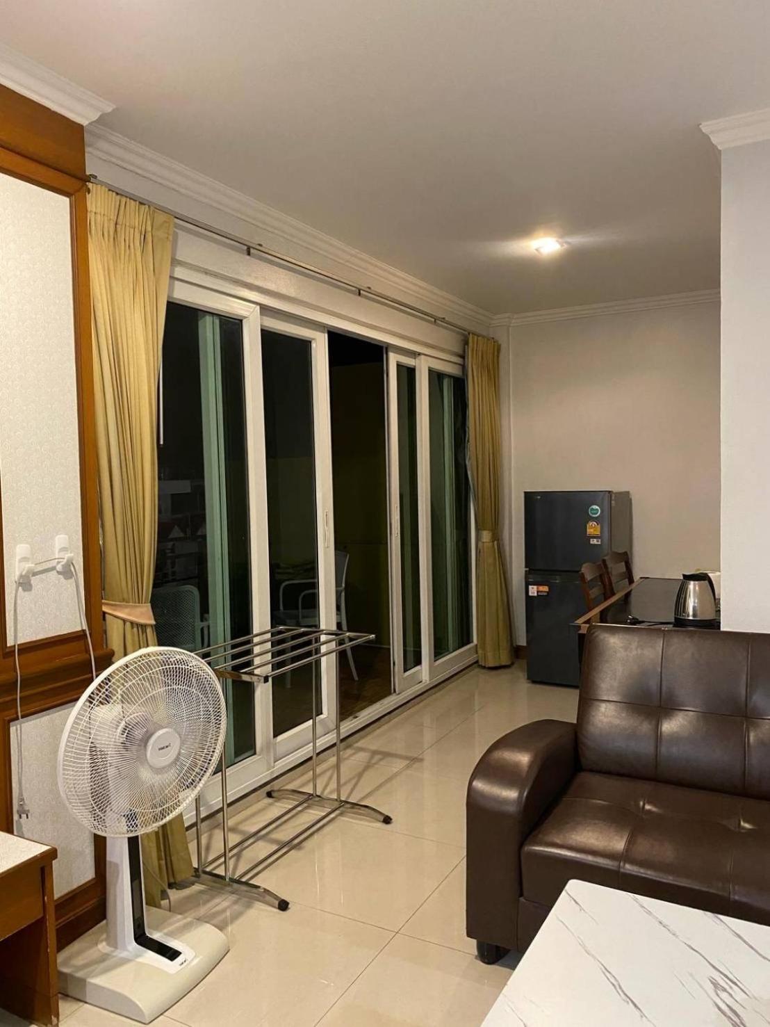 Sukcheewa Residence Phuket Patong Værelse billede
