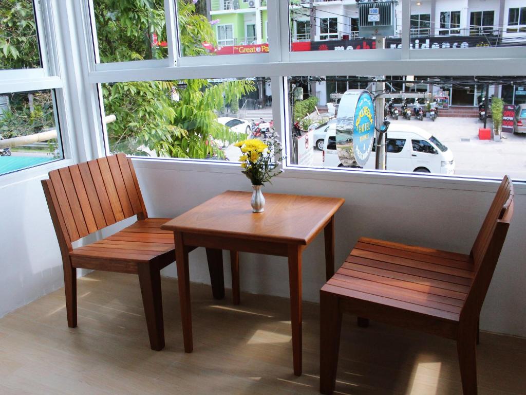 Sukcheewa Residence Phuket Patong Eksteriør billede